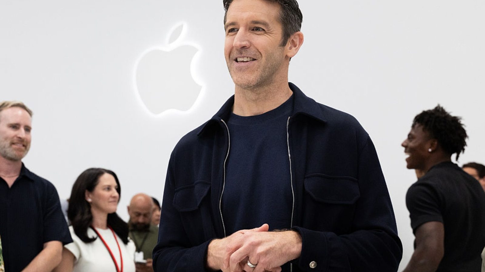 Apple's John Ternus cuts 6 director-level EPMs as he pushes for faster hardware releases